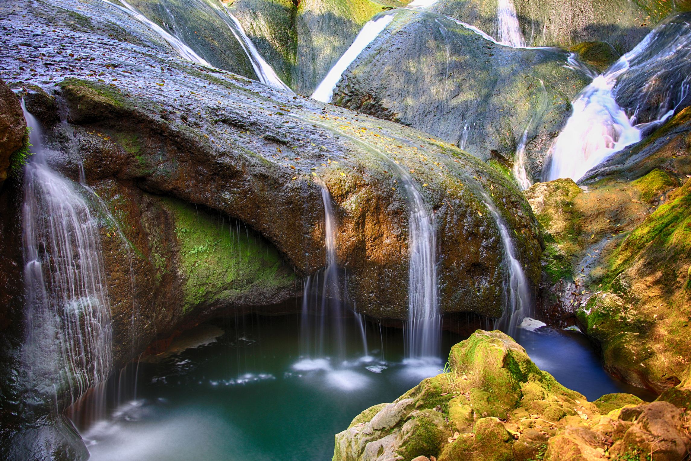A scenic view of anshan_qianshan_scenic_area