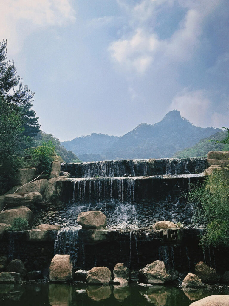Experience Serenity: Exploring the Scenic Trails of Anshan Qianshan