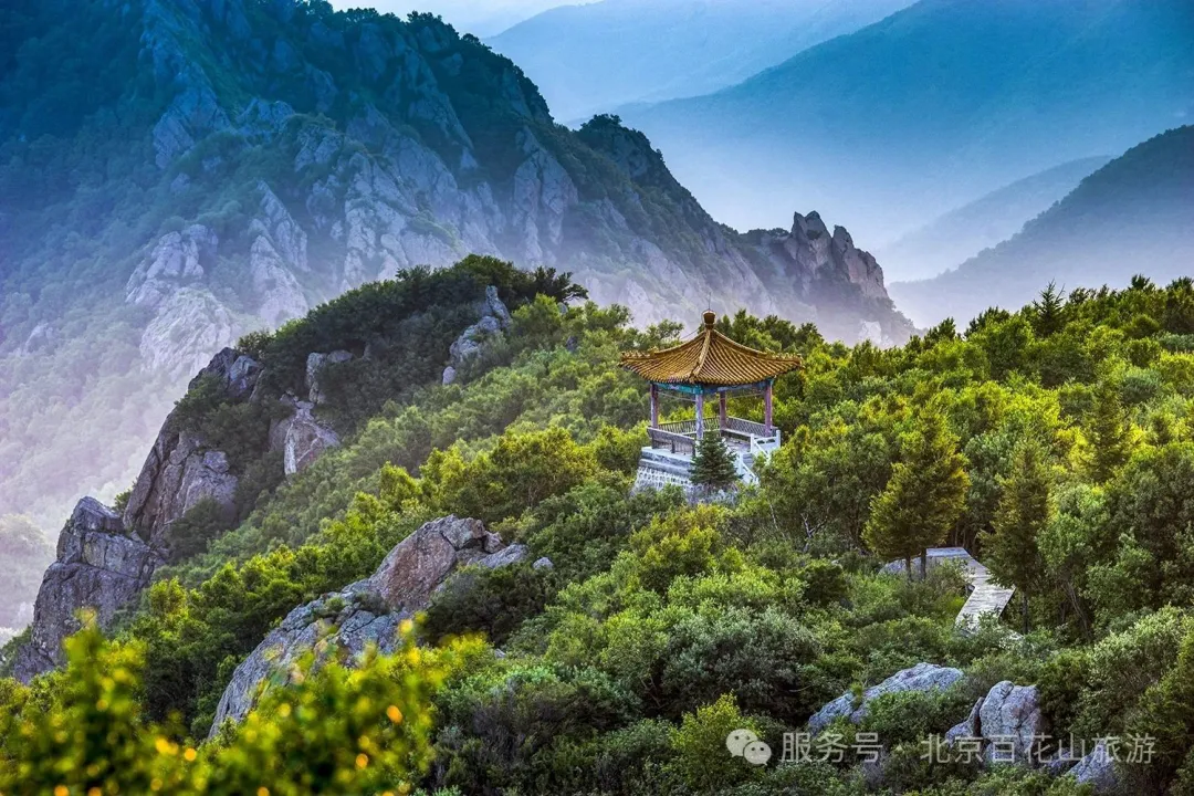 A scenic view of Baishi Mountain