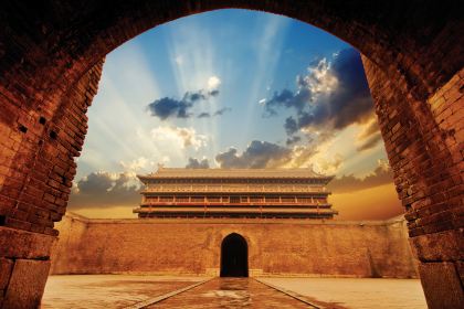 A scenic view of baishui_county_cangjie_temple_scenic_area