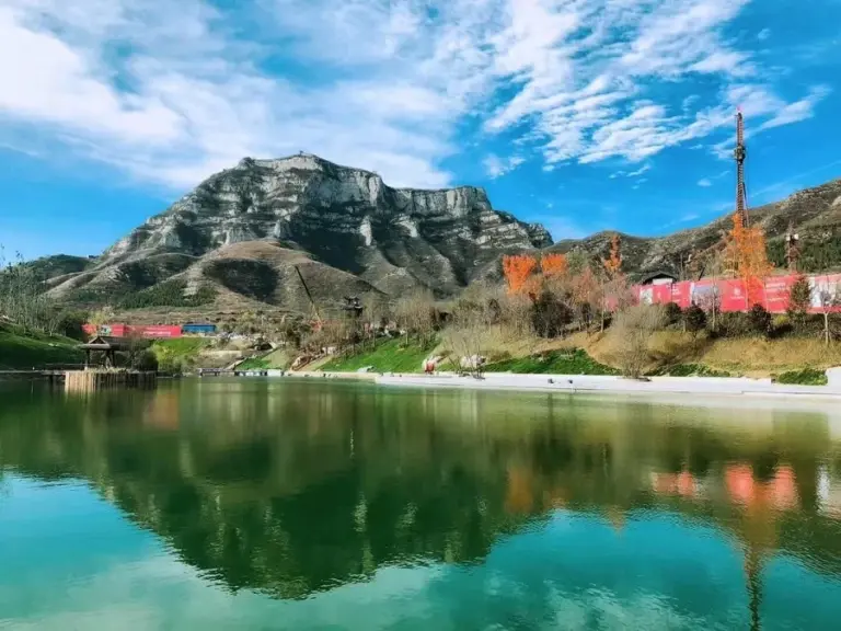 Hiking Baodu Zhai: Trails, Views, and the Essence of Chinese Wilderness