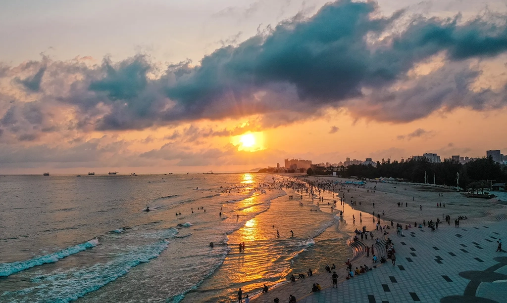 A scenic view of beihai weizhou island volcano park