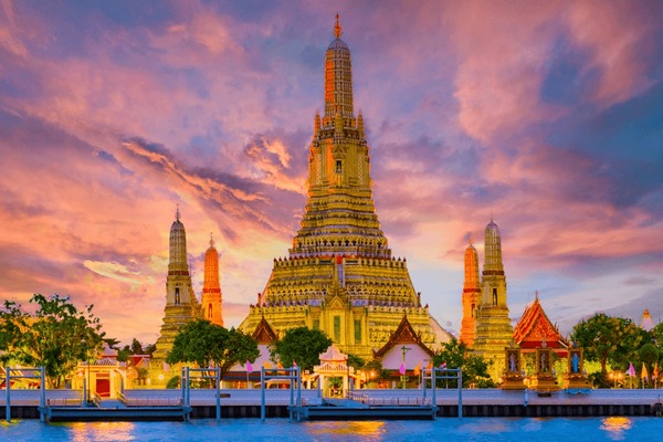 A scenic view of Bohaishen Temple