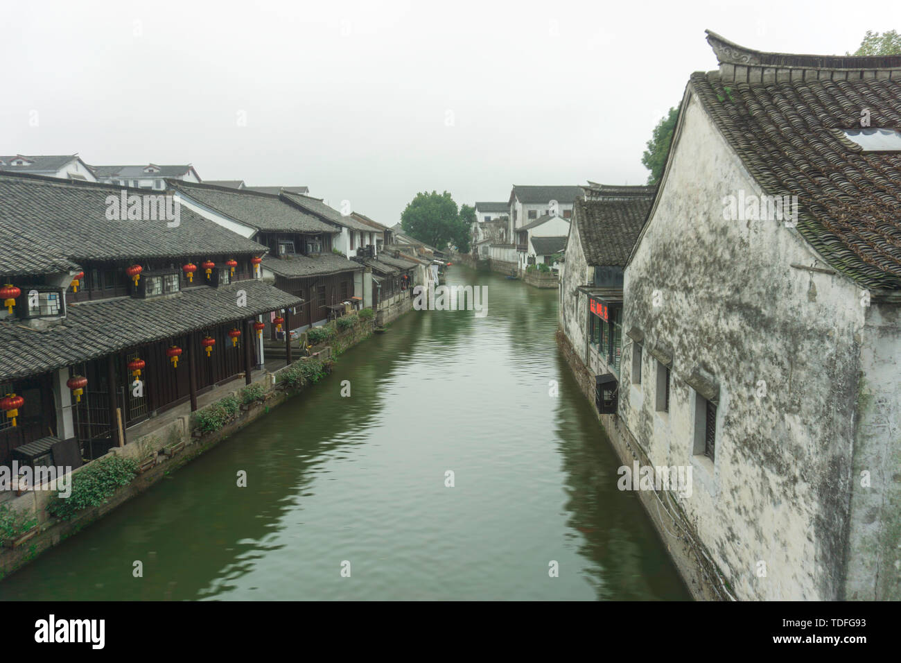 A scenic view of cangqiao straight street
