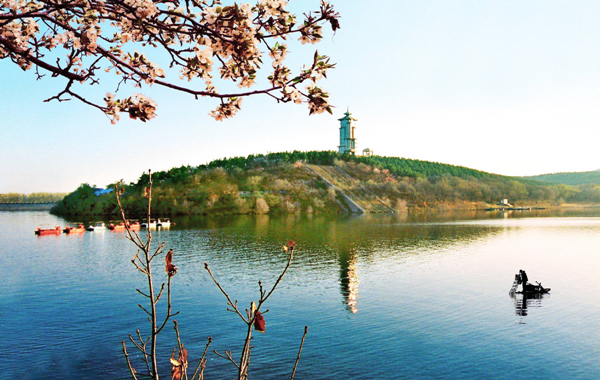 Explore the Serenity of Jingyuetan Park: A Hidden Gem in Changchun