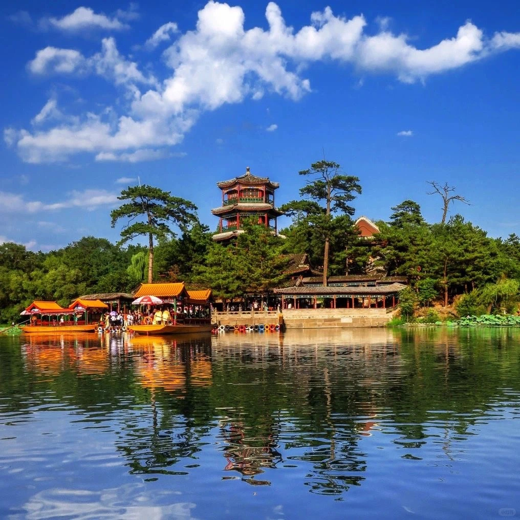 A scenic view of chengde mountain resort