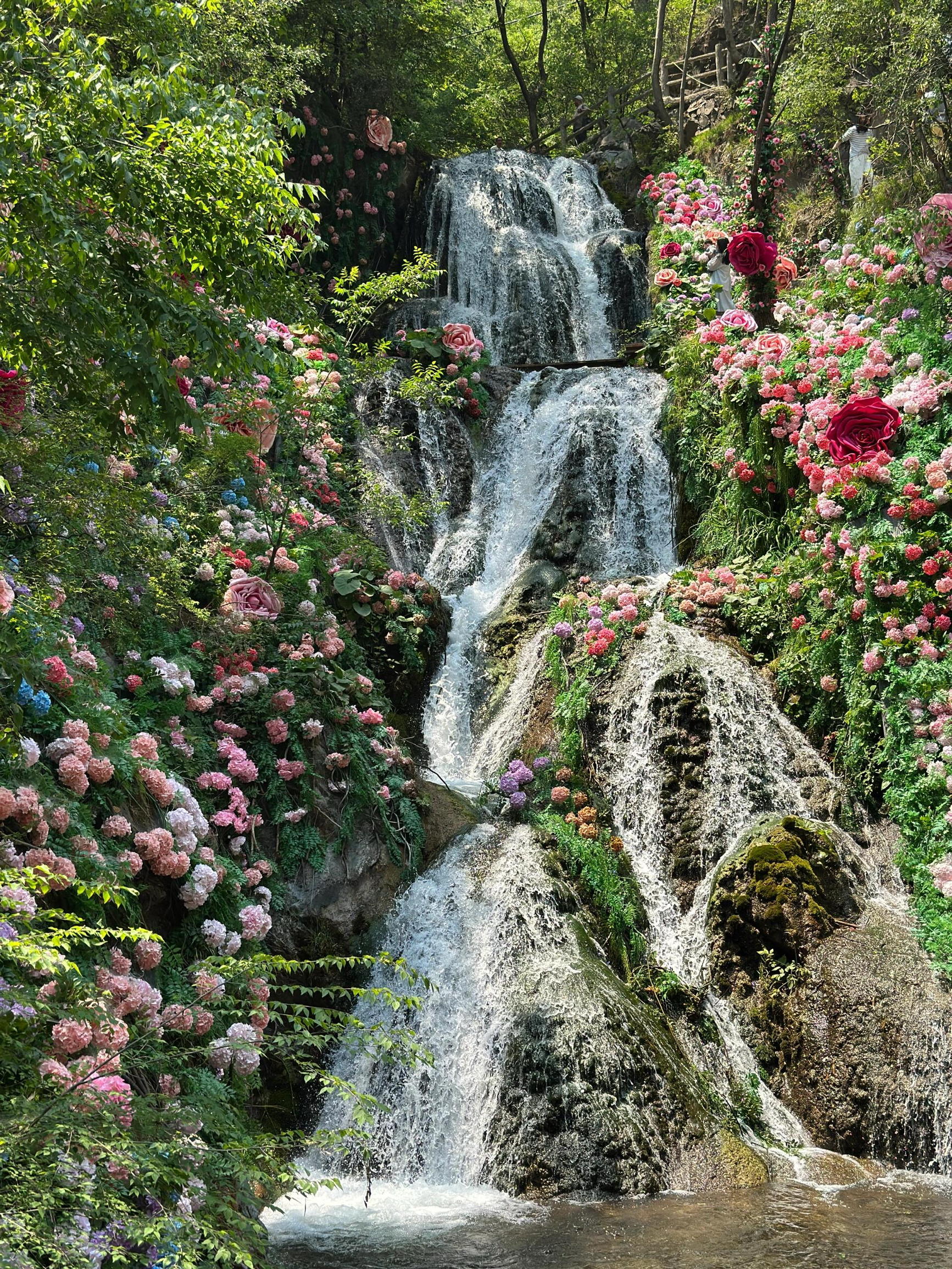 A scenic view of Chongdugou Scenic Area