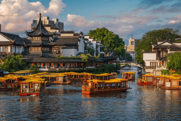 A scenic view of confucius temple-qinhuai river scenic area