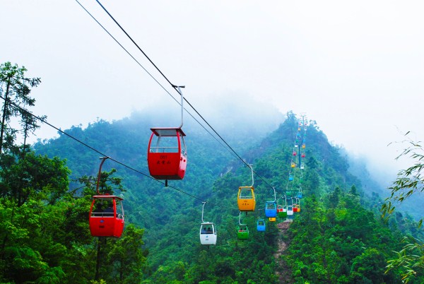 A scenic view of Dajue Mountain