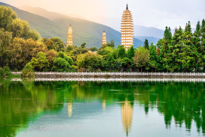 Experience Tranquility at Dali Chongsheng Temple: A Pilgrim’s Paradise