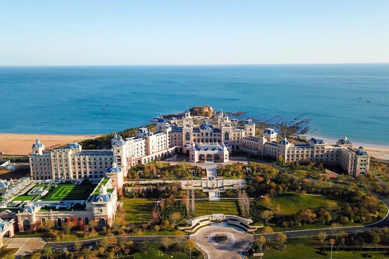 A scenic view of dalian_golden_pebble_beach