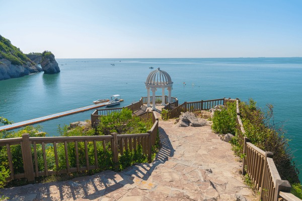 Dalian Tiger Beach Ocean Park: An Ocean of Fun and Adventure
