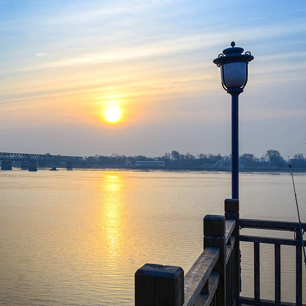 A scenic view of dandong_yalu_river_broken_bridge