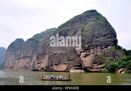 A scenic view of daxin longhu mountain