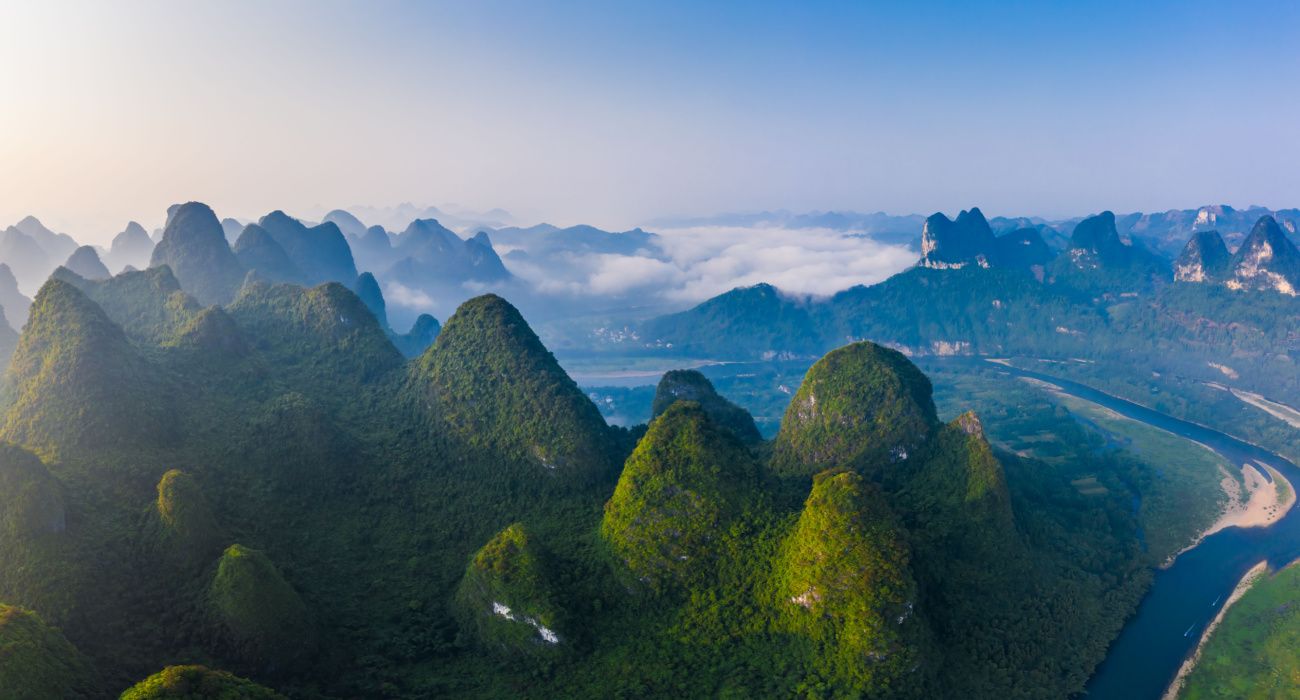 A scenic view of Daxiongshan Xianren Valley