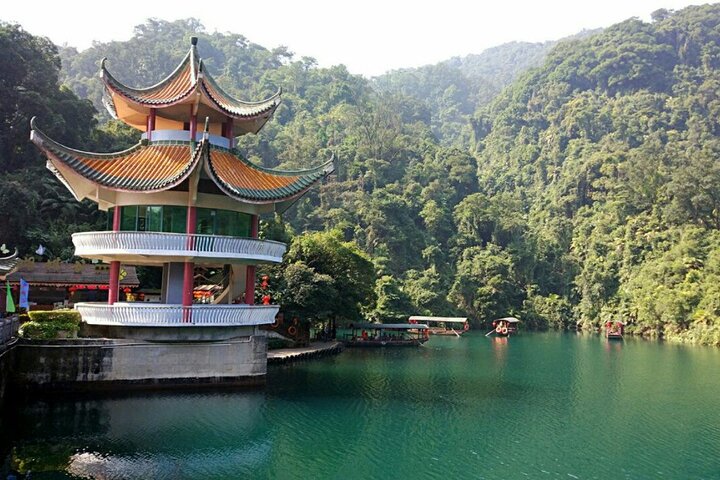 A scenic view of dinghu mountain