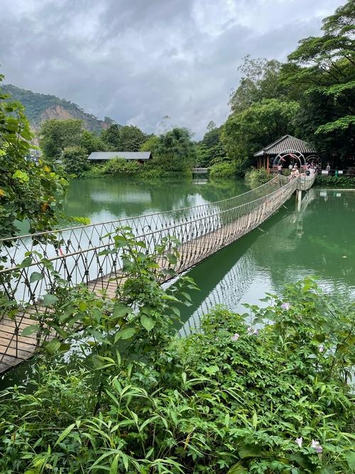 A scenic view of dinghu mountain