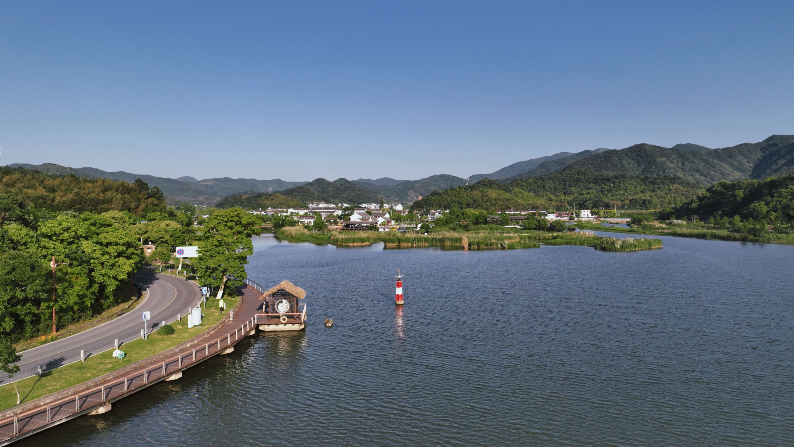 A scenic view of dongqian lake