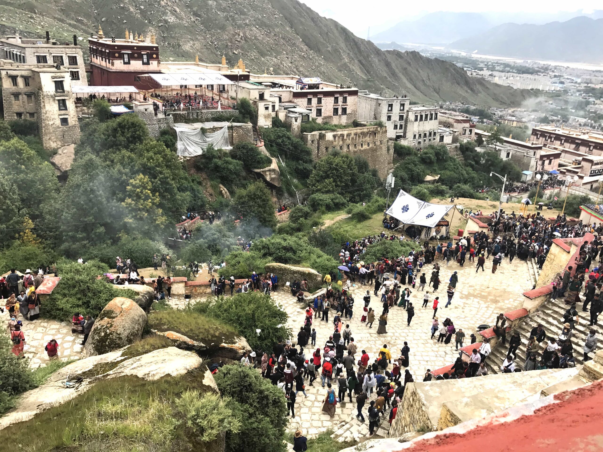A scenic view of drepung monastery