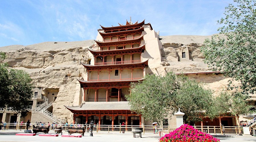 A scenic view of dunhuang mogao caves