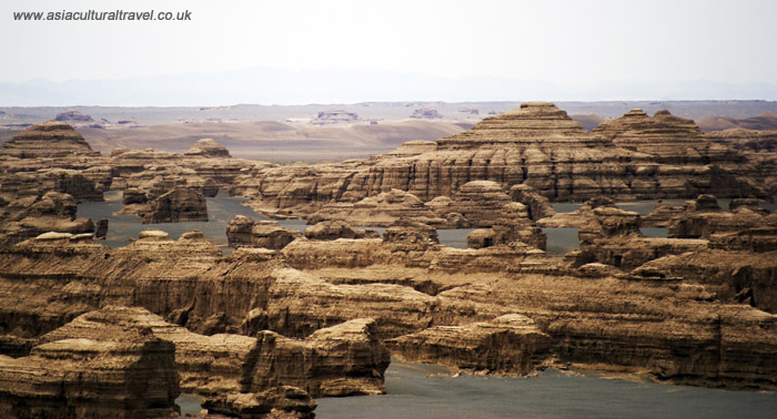 A scenic view of dunhuang yardang national geopark