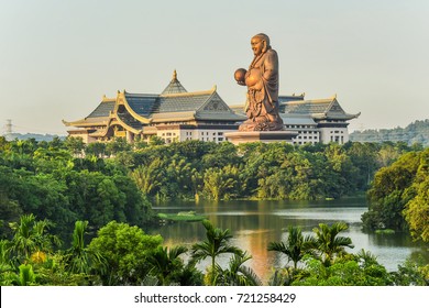 Emei Lake: A Hidden Gem for Nature Lovers in China’s Sichuan Province