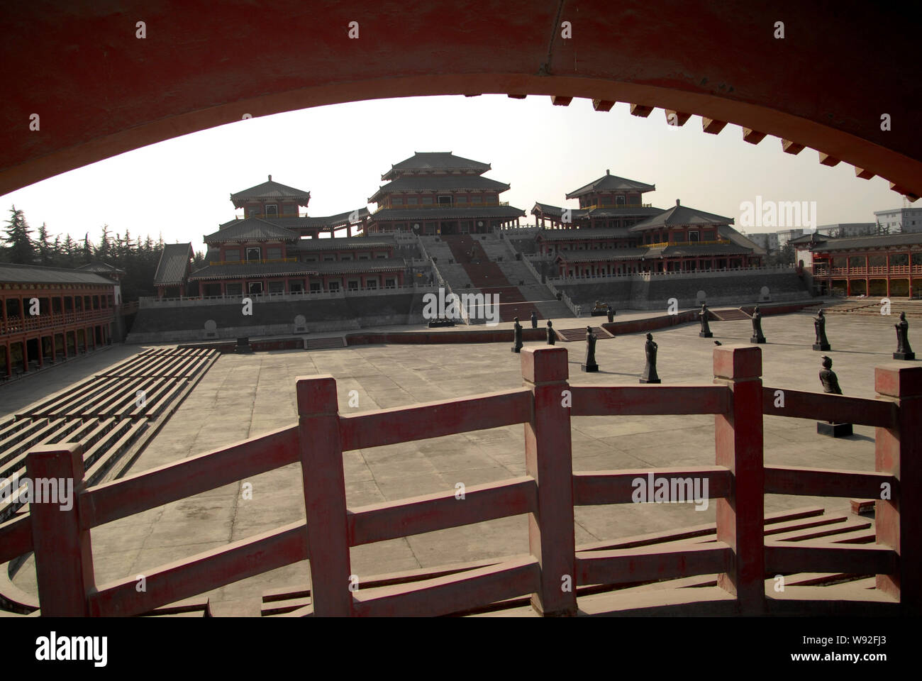 A scenic view of epang_palace_ruins