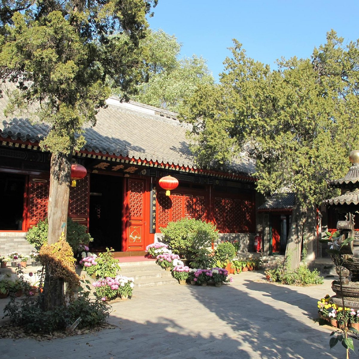 A scenic view of fayuan_temple