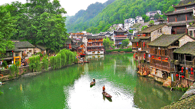 A scenic view of Fenghuang Ancient City