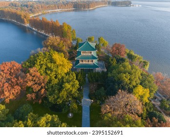 Top 5 Must-See Attractions in Fengxiang East Lake Scenic Area