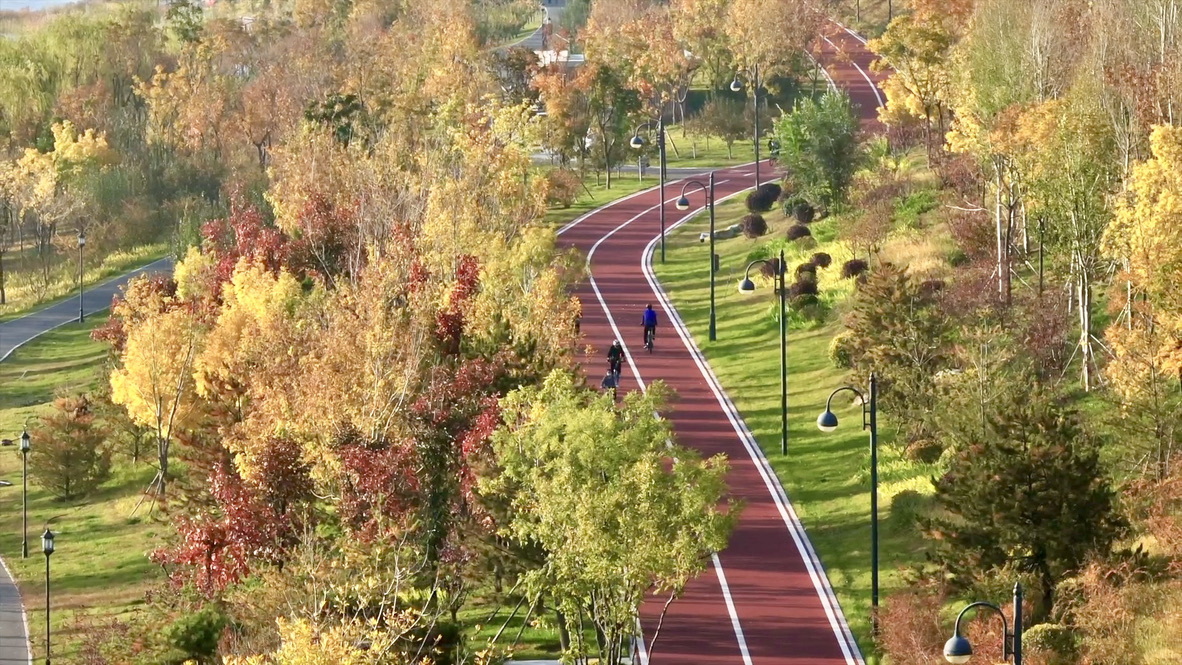 A scenic view of Fenhe River Park