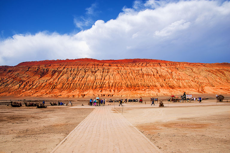 Experience the Magic of Flaming Mountain: A Turpan Travel Guide