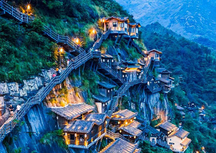 A scenic view of former residence of xu xiake and qinshantang stone carvings