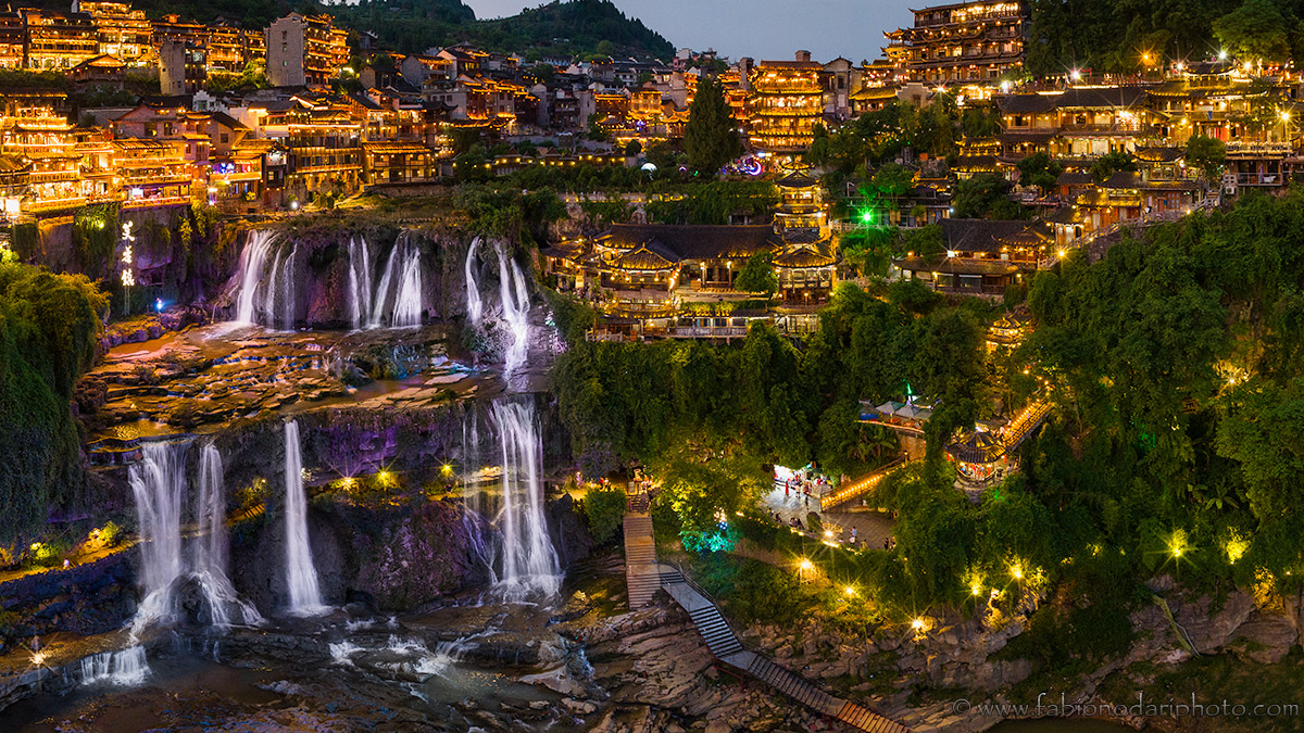 A scenic view of Furong Town
