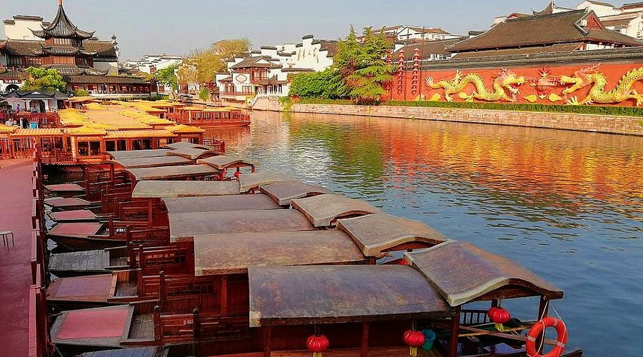 A scenic view of fuzimiao qinhuai river