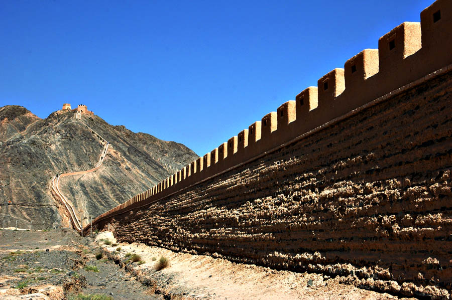 A scenic view of gansu great wall beacon towers