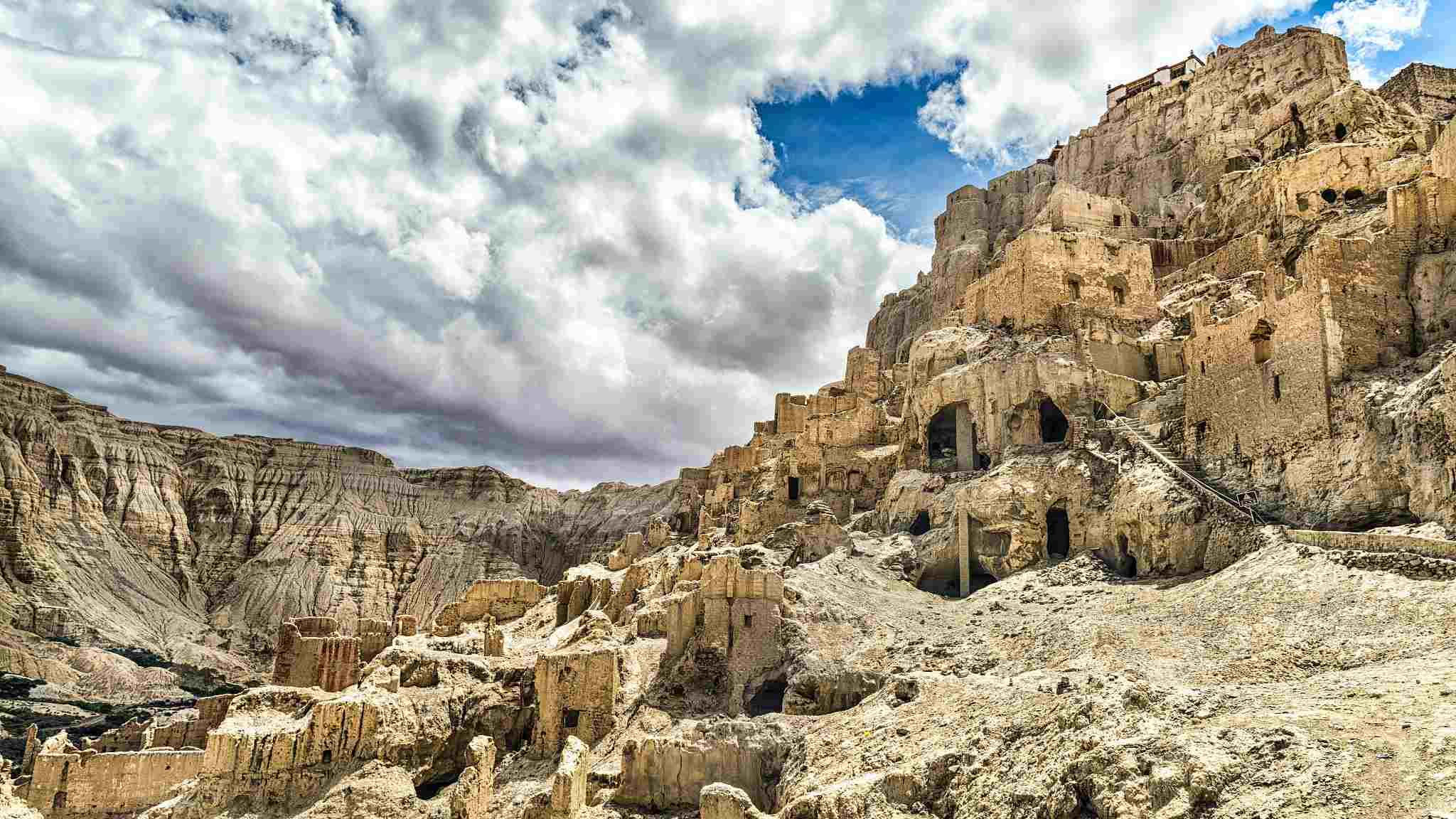 A scenic view of Gantang Palace Ruins