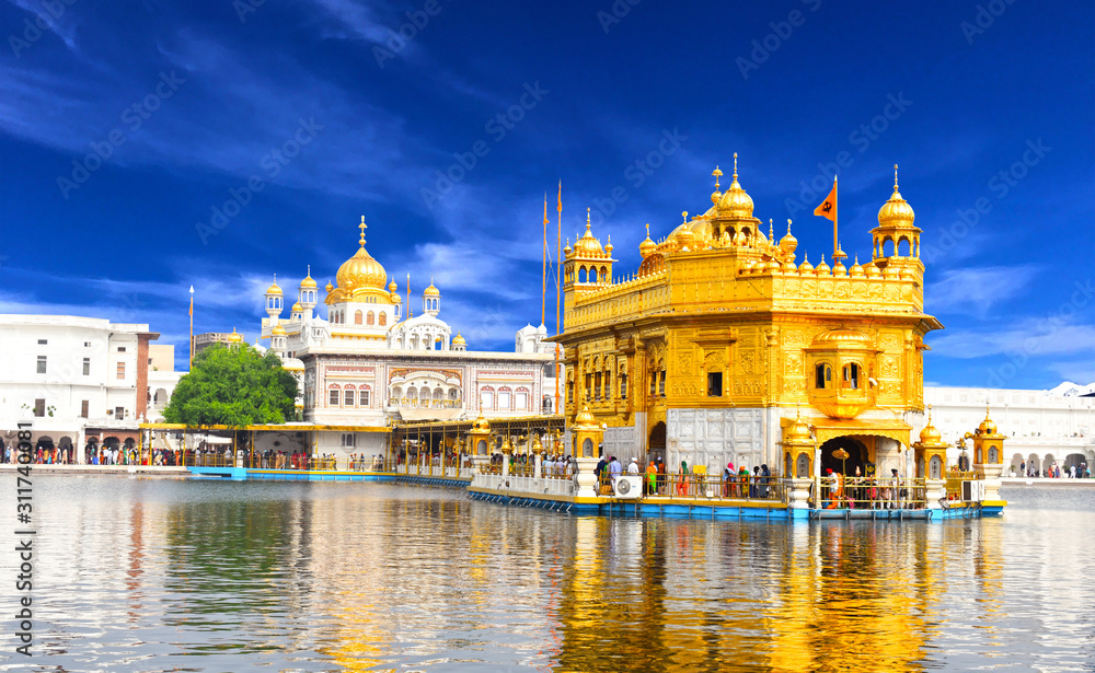 A scenic view of golden temple
