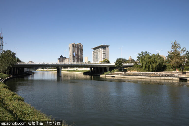 Navigating the Grand Canal: Top Tips for Your Beijing Adventure