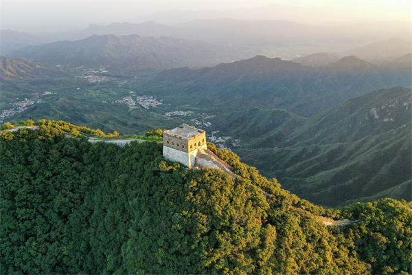 A scenic view of great_wall_beijing_section
