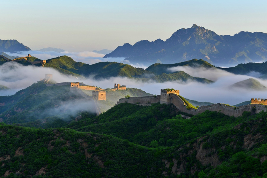 A scenic view of Great Wall Jinshanling Section
