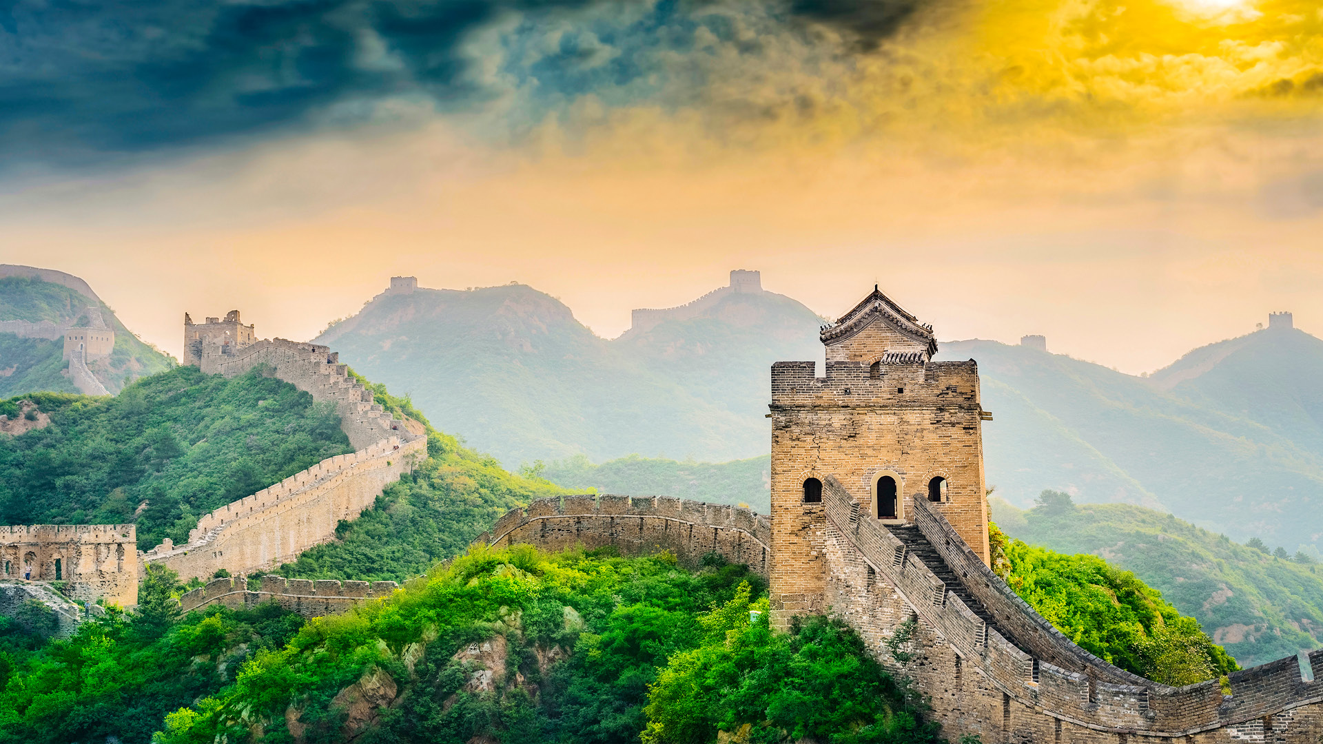 A scenic view of great wall mutianyu