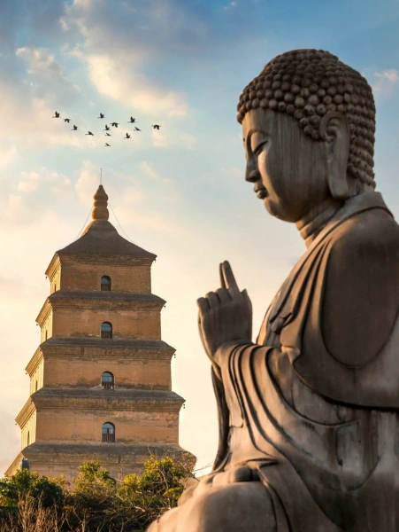 A scenic view of great_wild_goose_pagoda