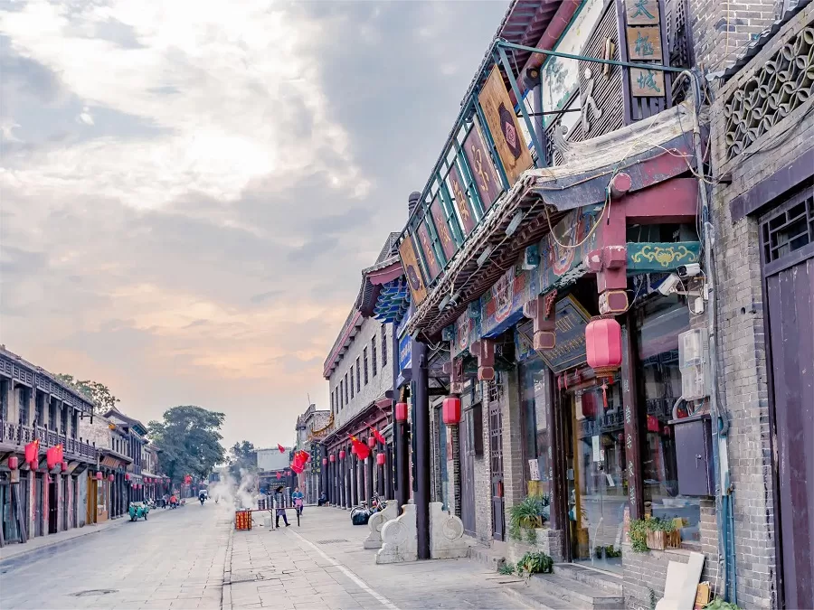 A scenic view of Guangfu Ancient City