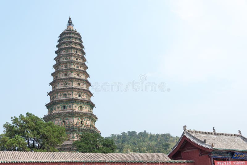 A scenic view of Guangsheng Temple And Pagoda
