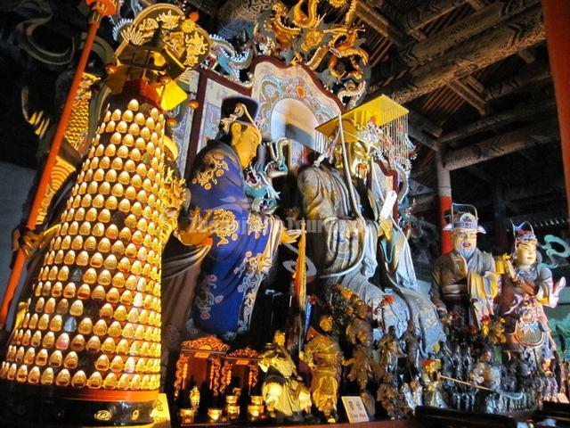 A scenic view of Guanlin Temple