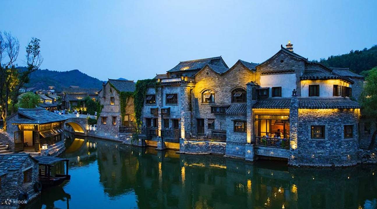 A scenic view of gubei_water_town