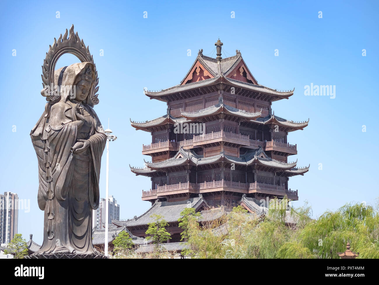 A scenic view of Guiyuan Temple