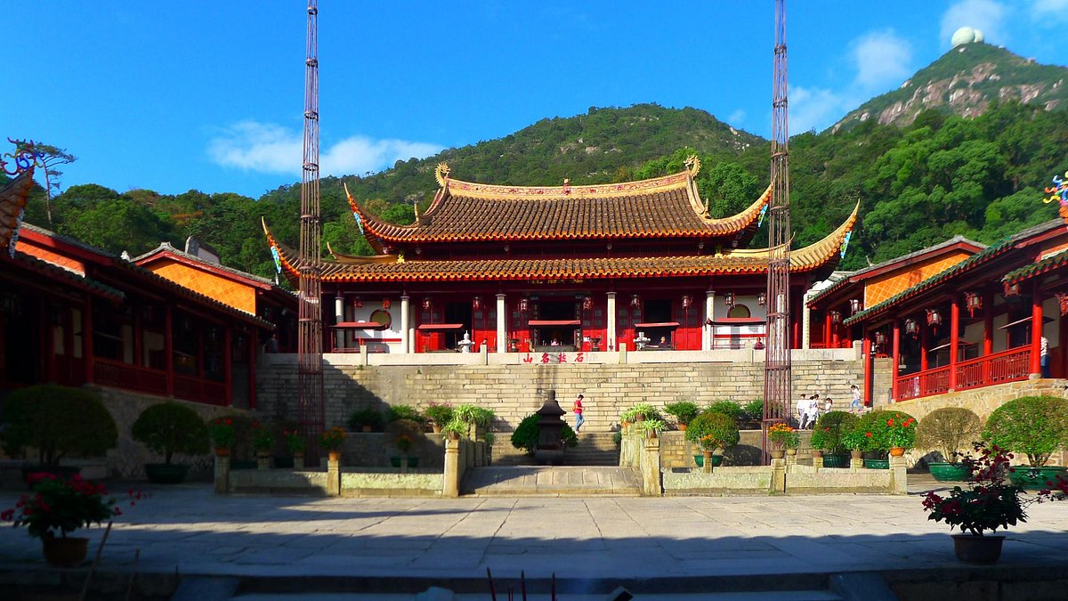 A scenic view of gushan mountain