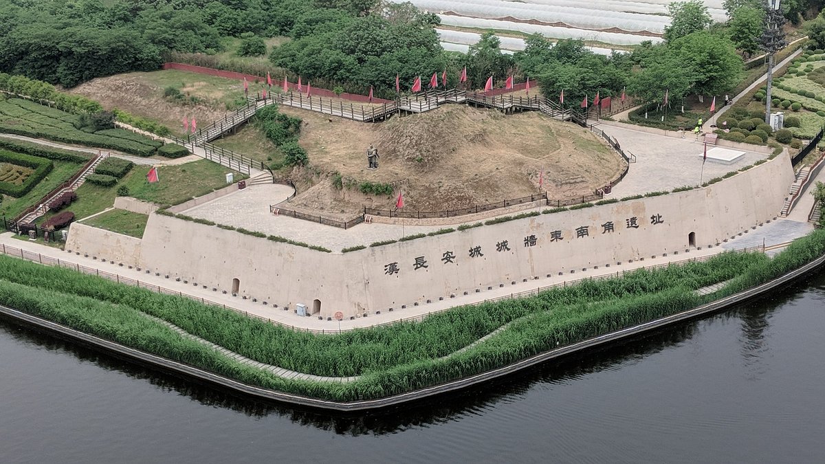A scenic view of hancheng_ancient_city_cultural_scenic_area